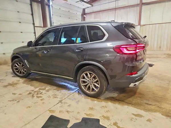 5UXCR6C08N9M67251 2022 BMW X5 - Image 2