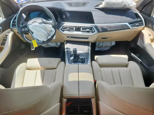 5UXCR6C08N9N18327 2022 BMW X5 - Image 8