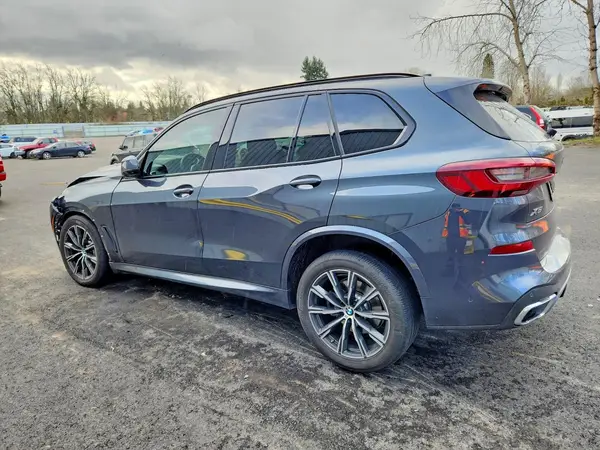 5UXCR6C08N9N29571 2022 BMW X5 - Image 2