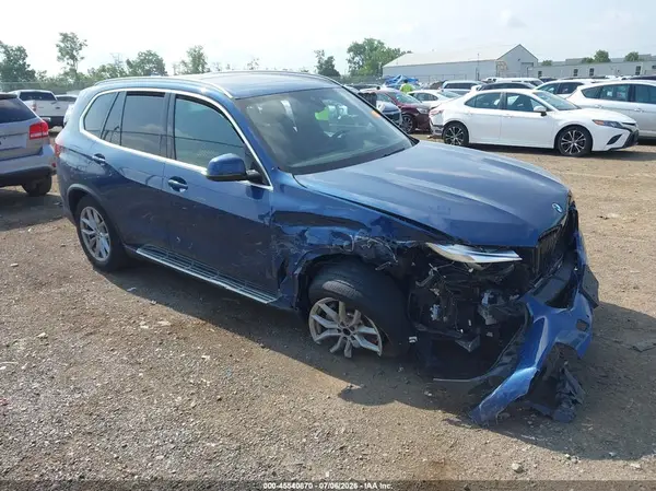 5UXCR6C08P9P64815 2023 BMW X5 - Image 1