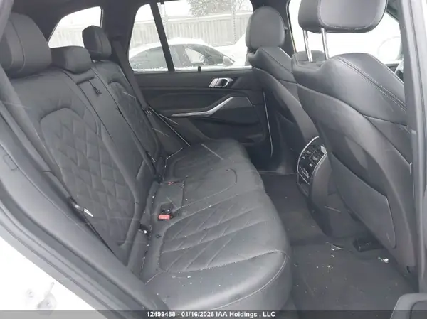 5UXCR6C08P9P94817 2023 BMW X5 - Image 8