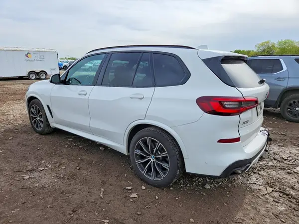 5UXCR6C08P9R35207 2023 BMW X5 - Image 2