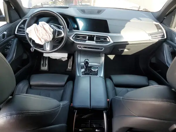 5UXCR6C08P9R86917 2023 BMW X5 - Image 8
