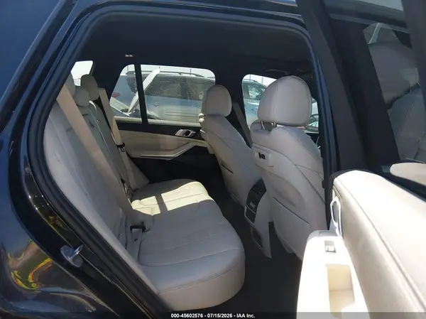 5UXCR6C09L9B94501 2020 BMW X5 - Image 8