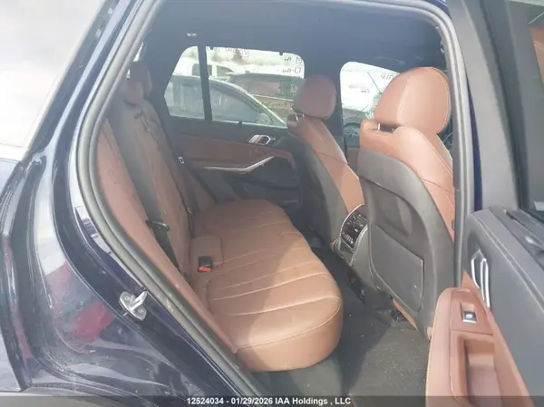 5UXCR6C09L9C26136 2020 BMW X5 - Image 8
