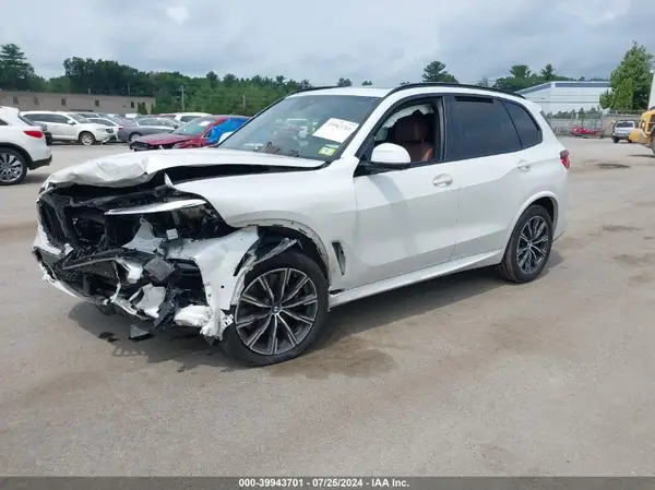 5UXCR6C09L9C79712 2020 BMW X5 - Image 2