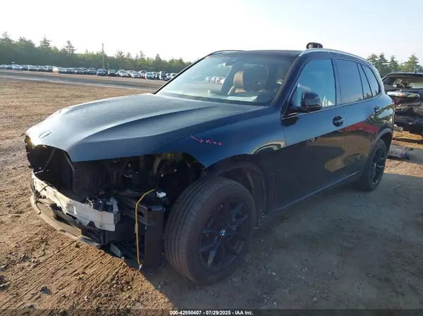 5UXCR6C09M9D76586 2021 BMW X5 - Image 2