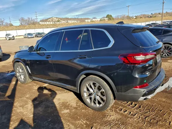 5UXCR6C09M9E01518 2021 BMW X5 - Image 2