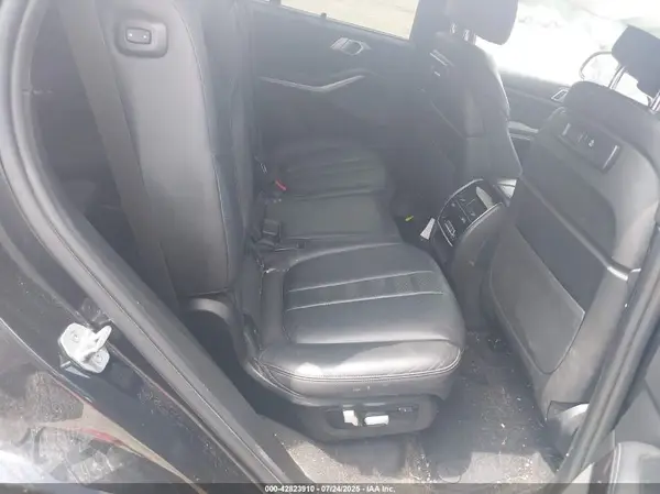 5UXCR6C09M9E49388 2021 BMW X5 - Image 8