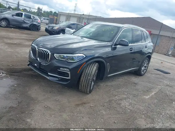 5UXCR6C09M9E67731 2021 BMW X5 - Image 2