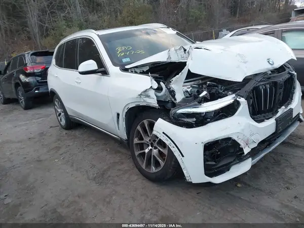 5UXCR6C09M9E79054 2021 BMW X5 - Image 1