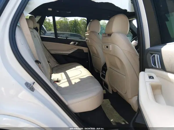 5UXCR6C09M9F08987 2021 BMW X5 - Image 8