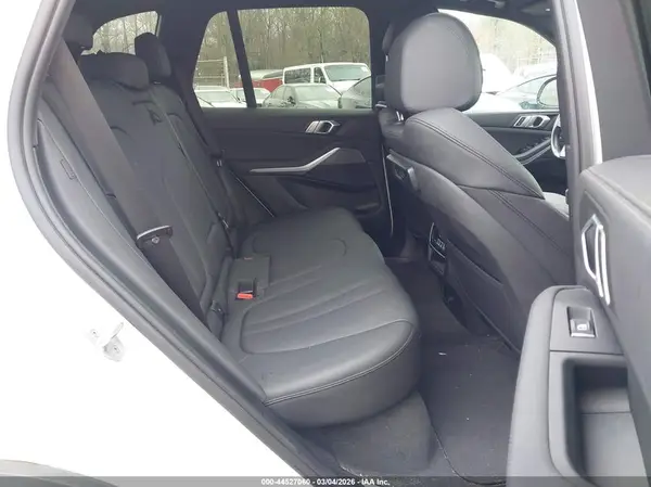 5UXCR6C09M9G52541 2021 BMW X5 - Image 8