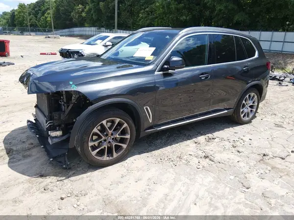 5UXCR6C09N9J46755 2022 BMW X5 - Image 2