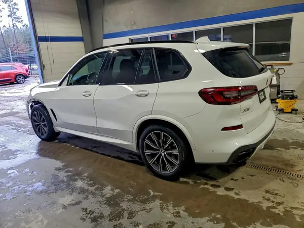 5UXCR6C09N9K13502 2022 BMW X5 - Image 2