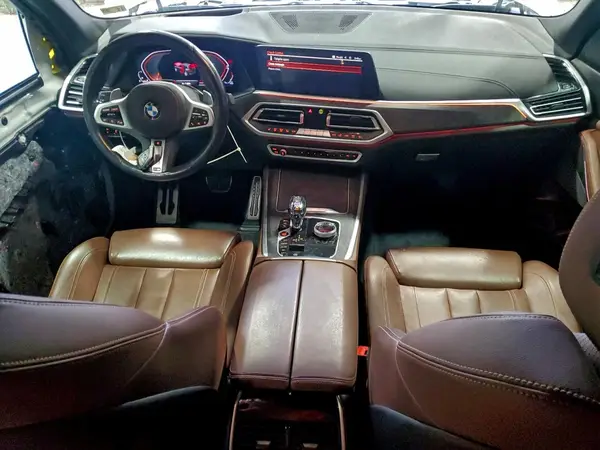 5UXCR6C09N9K13502 2022 BMW X5 - Image 8