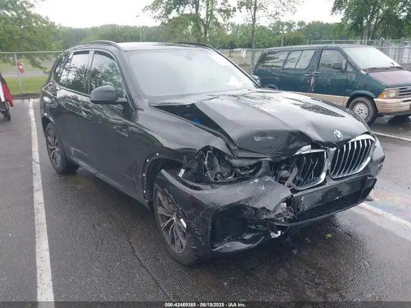 5UXCR6C09N9L48530 2022 BMW X5 - Image 1