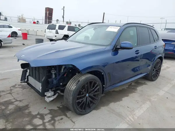 5UXCR6C09N9L99655 2022 BMW X5 - Image 2