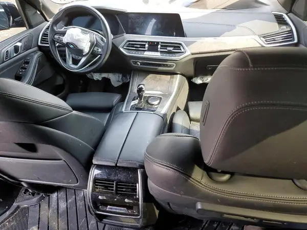 5UXCR6C09P9N44681 2023 BMW X5 - Image 8