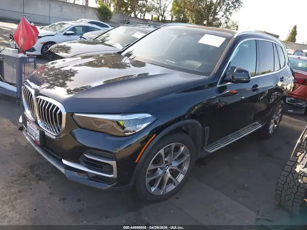 5UXCR6C09P9P17342 2023 BMW X5 - Image 2