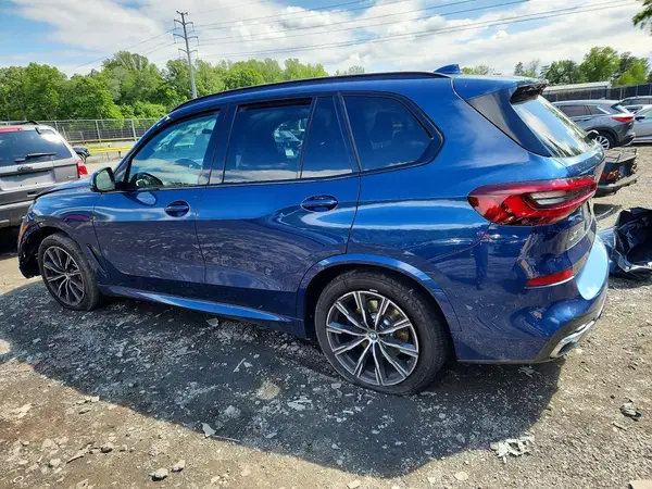 5UXCR6C09P9R05956 2023 BMW X5 - Image 2