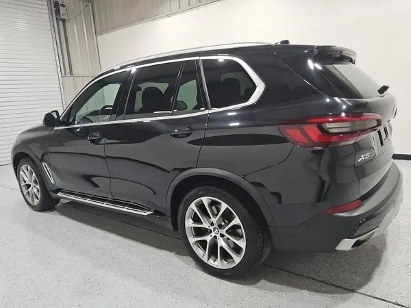 5UXCR6C09P9R24894 2023 BMW X5 - Image 2
