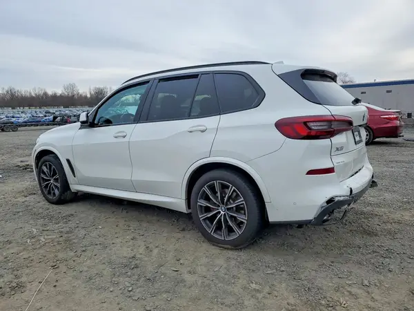 5UXCR6C09P9R37869 2023 BMW X5 - Image 2