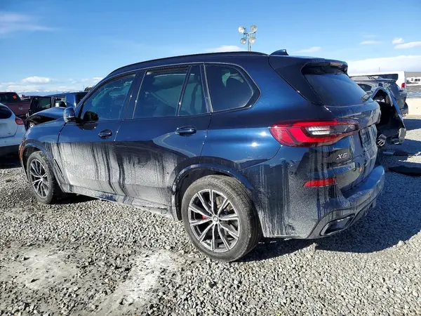 5UXCR6C09P9R44806 2023 BMW X5 - Image 2