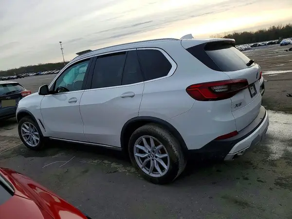5UXCR6C0XL9B78002 2020 BMW X5 - Image 2