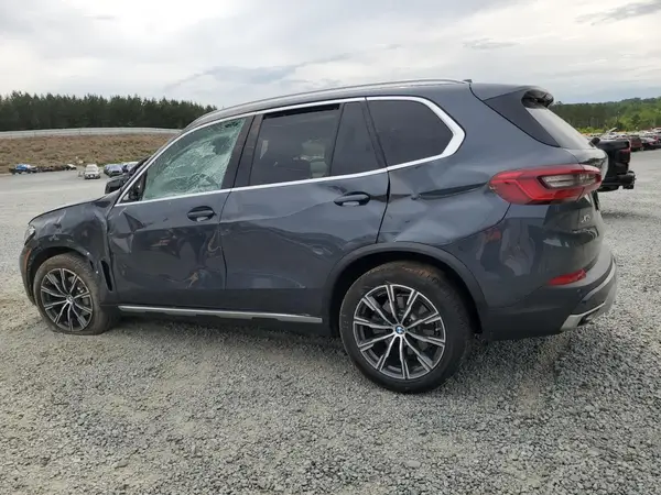 5UXCR6C0XLLL82895 2020 BMW X5 - Image 2