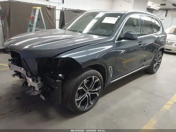 5UXCR6C0XM9D89718 2021 BMW X5 - Image 2