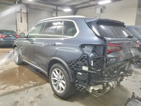 5UXCR6C0XM9E88152 2021 BMW X5 - Image 2