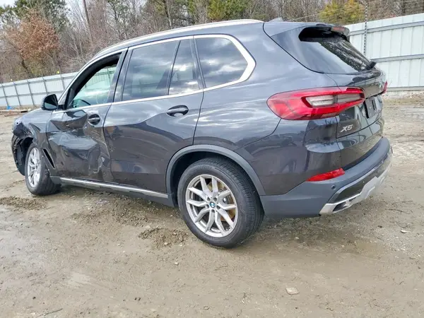 5UXCR6C0XM9F01093 2021 BMW X5 - Image 2