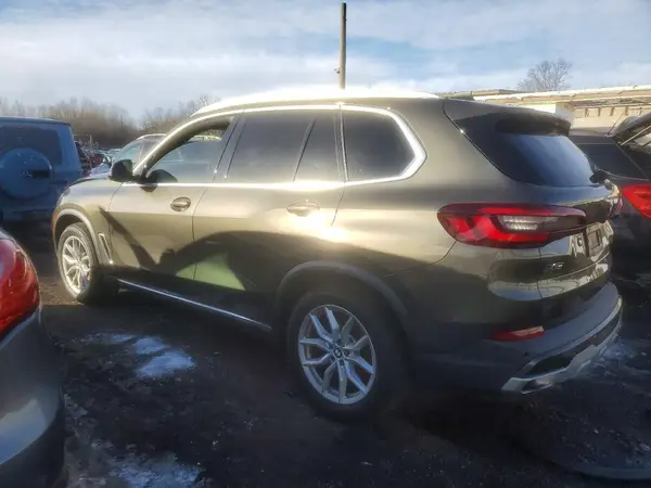 5UXCR6C0XM9F36314 2021 BMW X5 - Image 2