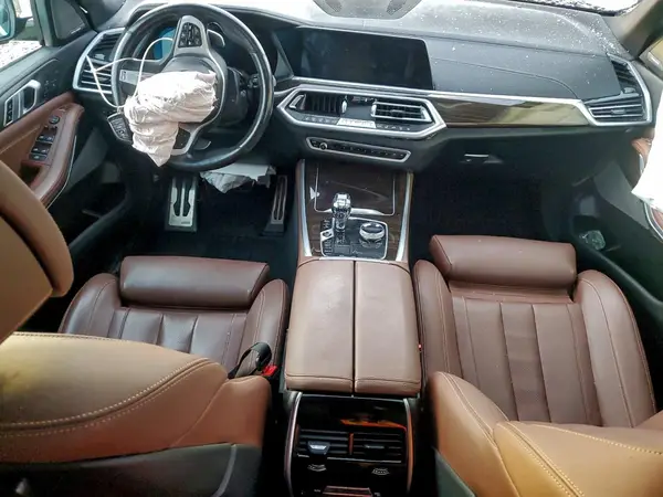 5UXCR6C0XM9H00404 2021 BMW X5 - Image 8