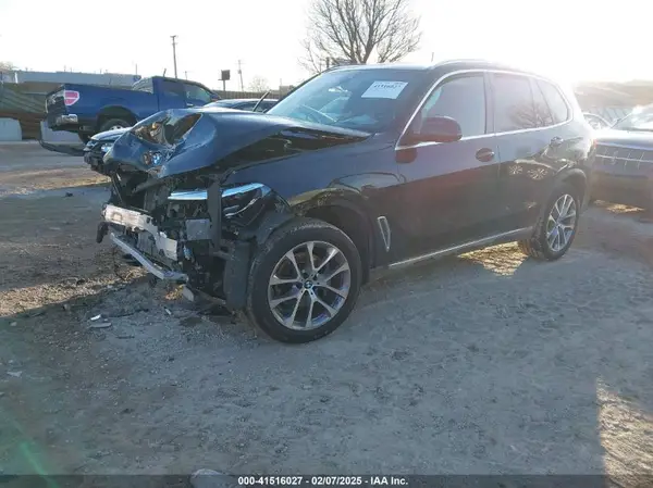 5UXCR6C0XM9H67200 2021 BMW X5 - Image 2
