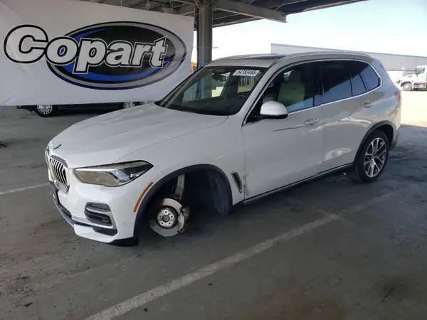 5UXCR6C0XN9L83285 2022 BMW X5 - Image 1