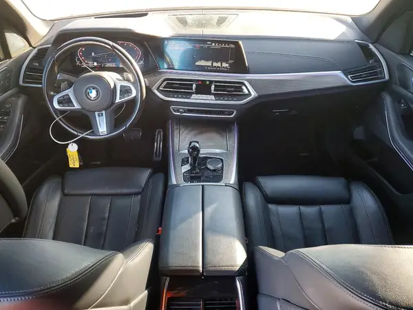 5UXCR6C0XN9L85442 2022 BMW X5 - Image 8