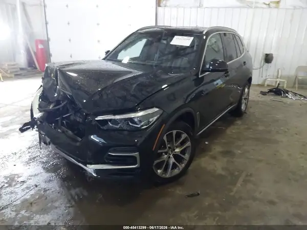 5UXCR6C0XN9L89376 2022 BMW X5 - Image 2
