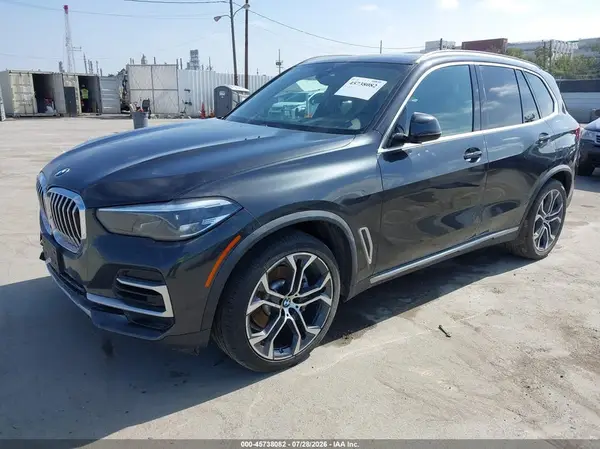 5UXCR6C0XN9M11361 2022 BMW X5 - Image 2