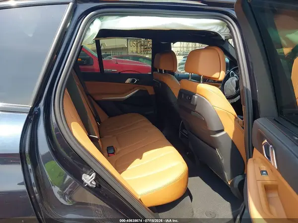 5UXCR6C0XN9M72595 2022 BMW X5 - Image 8