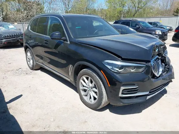 5UXCR6C0XN9M85234 2022 BMW X5 - Image 1