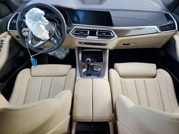 5UXCR6C0XN9M93706 2022 BMW X5 - Image 8