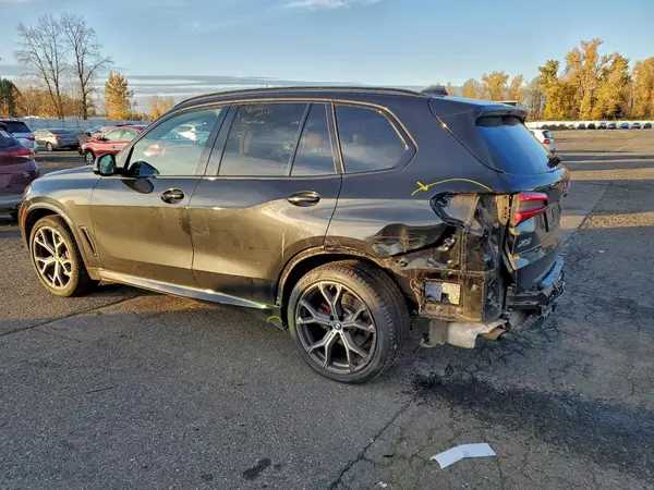5UXCR6C0XP9N52479 2023 BMW X5 - Image 2