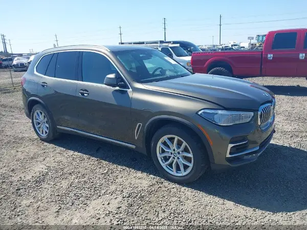 5UXCR6C0XP9N95610 2023 BMW X5 - Image 1