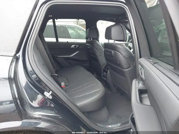 5UXCR6C0XP9R18327 2023 BMW X5 - Image 8