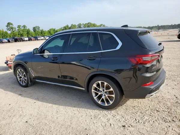 5UXCR6C0XP9R88295 2023 BMW X5 - Image 2
