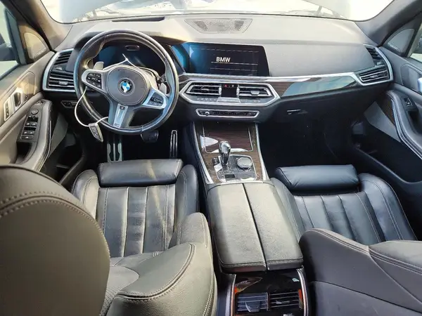 5UXCR6C50KLK85845 2019 BMW X5 - Image 8