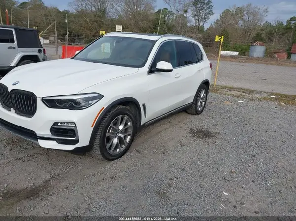 5UXCR6C50KLK86851 2019 BMW X5 - Image 2
