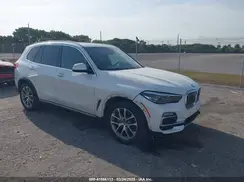 5UXCR6C50KLL04572 2019 BMW X5